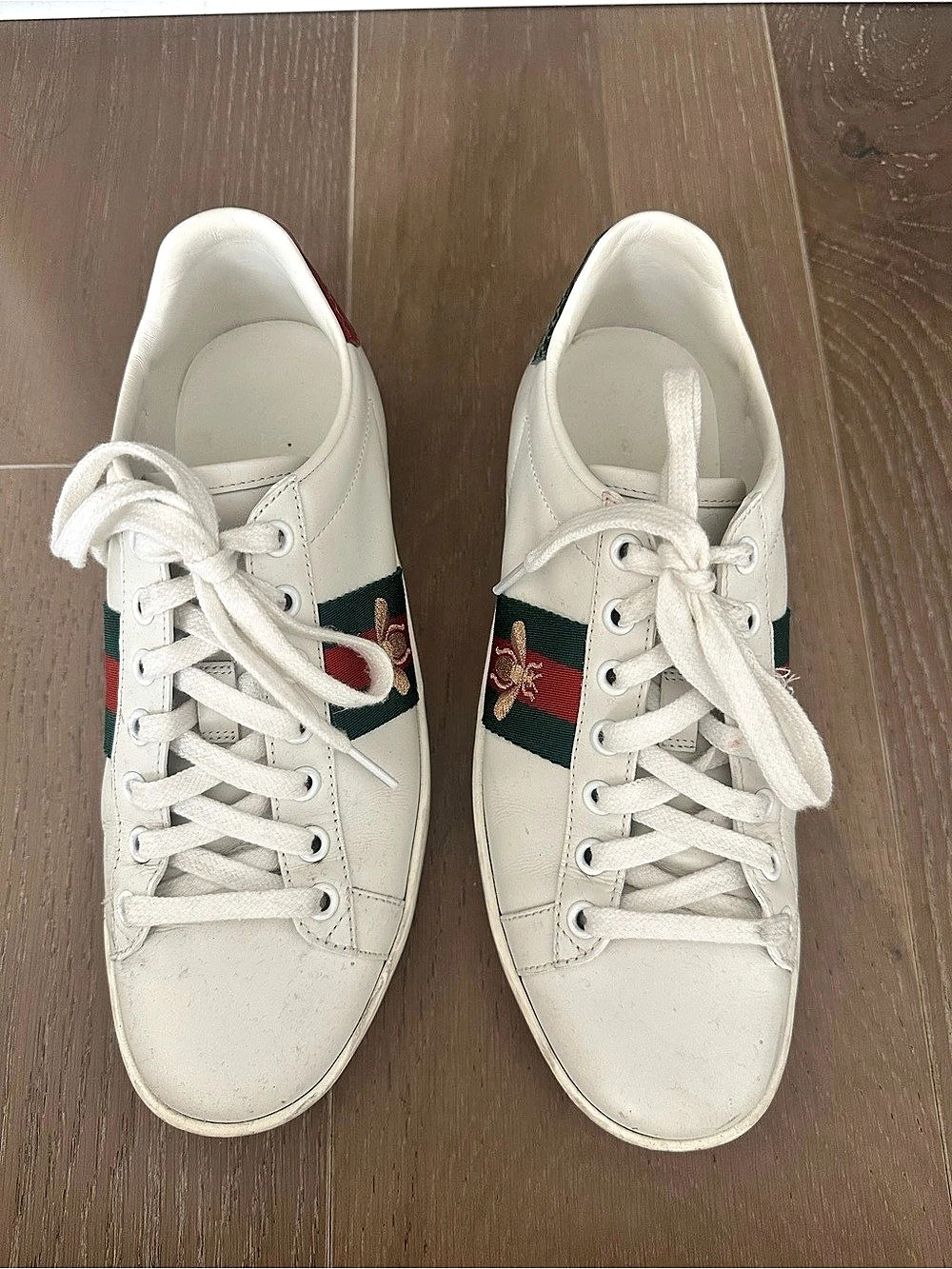 Gucci Ace Embroidered Bee Sneaker Sneakers White & Green